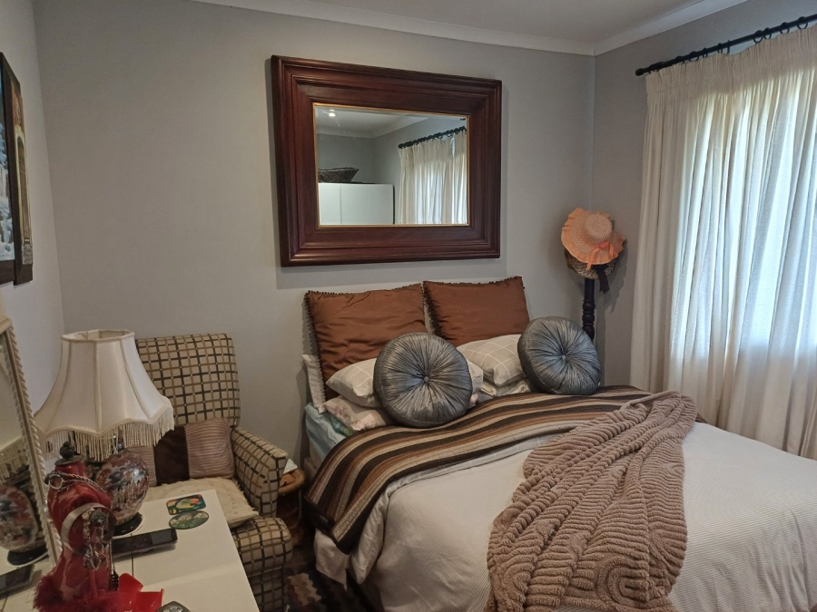 3 Bedroom Property for Sale in Ladismith Western Cape